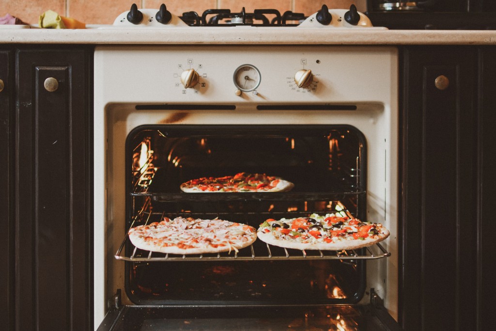 how-hot-are-pizza-ovens